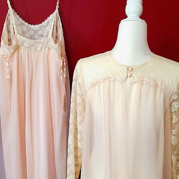 VTG Vanity Fair Peignoir Set Size 34 - Picture 4 of 13